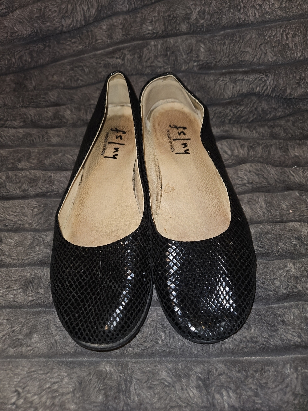 French Sole Black Snake-Embossed Ballet Flats